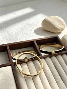 2pcs/Set Luxury Enamel Roman Numeral & H Letter Oil-Drip Stainless Steel Bangle Bracelet For Women, Versatile Daily Commute & Date Accessory, Exquisite Niche Design, Suitable For Gifting And Layering, Creating A Gentle & Sophisticated Elegant - H-letter Roman Numeral Bracelet - View 3
