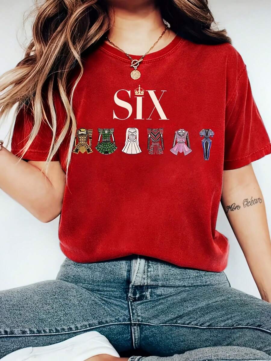 Six The Musical 90s Vintage Armor Graphic Print T-Shirt, Casual Short Sleeve Crew Neck Top Women's Clothing, Retro Loose-Fit T-Shirt - 紅色 - 查看 1