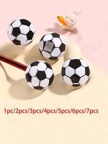 1/2/3/4/5/6/7 pièces Taille-crayon de football de la Coupe du Monde pour la rentrée scolaire, taille-crayon, taille-crayon, outil de roulement de crayon manuel pour étudiant, fournitures de bureau et fournitures scolaires d'apprentissage, lame en acier inoxydable en plastique à trou unique mignon, cadeau pour étudiant - Noir et Blanc - Voir 5