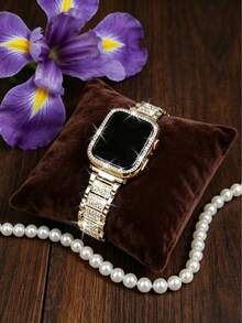 2pcs Gold Compatible Watch Band And Case 38/40/41/42/44/45/46/49/S10-42 Mm, Featuring Shiny Rhinestone Inlaid Metal Band And Shock-Resistant Hard PC Case, Single Row Diamond Inlaid On Case. Compatible With Series Ultra/11/10/9/8/7/6/5/4/3/SE. Women's Fashion Shiny Watch Case Set, Suitable For Daily Gifts - Gold - View 6