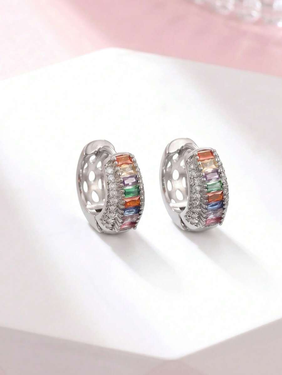 2 pièces Boucles d'oreilles géométriques en forme de U avec incrustation de zircone cubique en cuivre, convenant aux femmes, douces et lumineuses, adaptées pour les rendez-vous, un cadeau idéal pour la Saint-Valentin pour la petite amie, un accessoire de design unique et de niche, également un excellent cadeau pour les meilleures amies - Géométrique - Voir 1