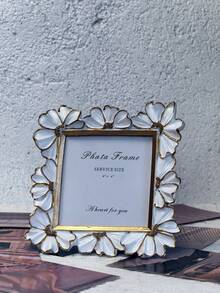 1pc Resin White Gold Edged 3D Daisy Flower Decor Photo Frame, Square Picture Display, Desktop Comfortable Frame, Can Be Placed Horizontally Or Vertically, Suitable For Home Decor And Photography Props - Multicolor - View 9