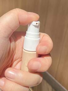 1/2入 塑膠乳液噴霧瓶 附壓泵頭與噴嘴，適用於精華液、底妝、保養品試用，方便攜旅行可重複填充化妝品容器，適用於保濕與產品測試 - 彩色 - 查看 2