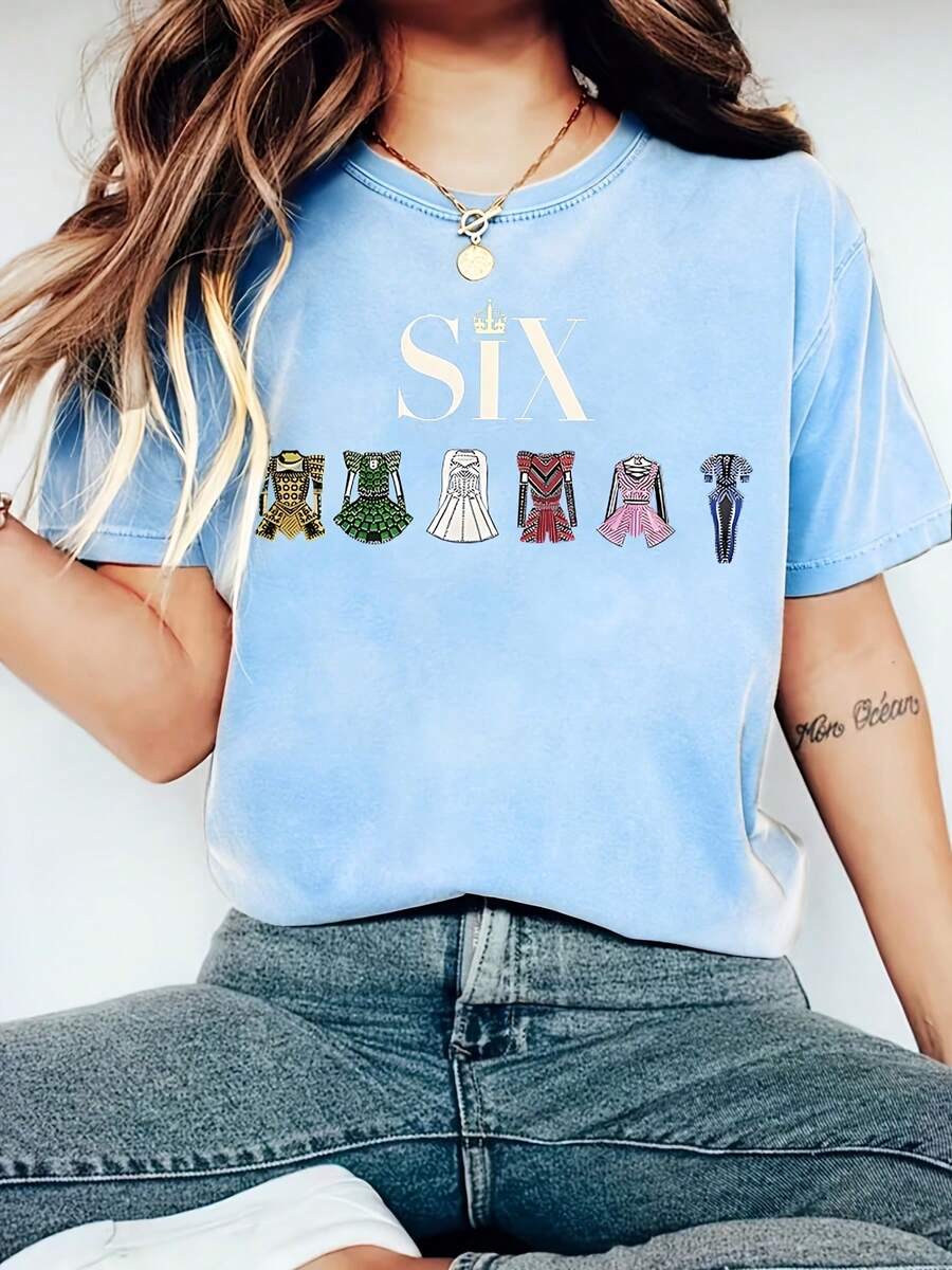 Six The Musical 90s Vintage Armor Graphic Print T-Shirt, Casual Short Sleeve Crew Neck Top Women's Clothing, Retro Loose-Fit T-Shirt - 布埃 - 查看 1