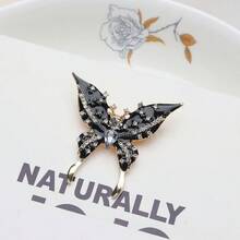 Light Luxury High-End Butterfly Brooch For Women, Niche Personalized Suit Lapel Pin, Vintage Elegant Brooch Corsage Accessory - Butterfly Brooch - View 2