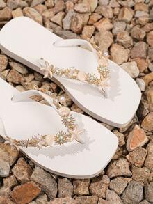 Evertop Surf Women's Sandals Soft Sole Non-Slip Summer Beach Vacation - White - View 3