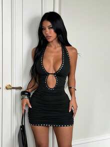 WOWDARK Đầm bodycon mini mùa hè cổ yếm thắt dây đính đinh tán ngọc trai giả sexy hở lưng khoét rỗng, đầm thanh lịch phù hợp cho lễ hội, hẹn hò, tụ tập, tiệc tùng, du lịch, nghỉ dưỡng, bãi biển và các dịp khác màu đen - màu đen - Xem 5