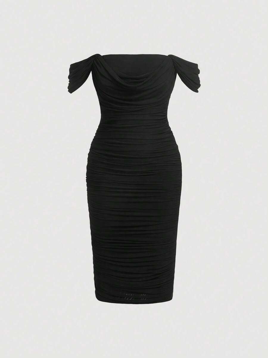 Ruched Off-The-Shoulder Fitted Dress - Black - View 1