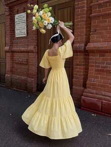 2026 Summer New Arrival French Elegant Dress, Yellow Bohemian Style Square Collar Short Sleeve Waist Flared Skirt, Minimalist Casual Vibe, Suitable For Vacation, Beach, Music Festival, Commute, Date, Leisure Wear - Yellow - View 4