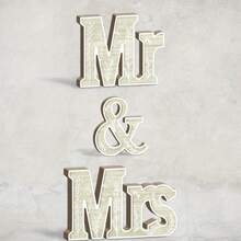 1 Set Elegant Mr. And Mrs. Romantic Love Decor, PVC Material, Suitable For Party, Wedding, Sign-In Table Decoration And Romantic Decor Sign - A - View 6