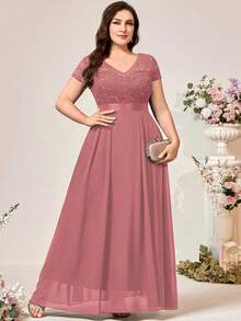 Plus Size - Women's Plus Size Lace Dress With Open Back And Fitted Waist - Army Green - View 11