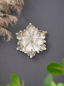 1PC European Style Embossed Floral Wall Decor, Luxury Resin Flower Wall Ornament, French 3D Multi-Layer Large Flower Wall Hanging, DIY Background Wall Decoration Craft, Petal Wall Decor, Art Wall Ornament, Soft Decoration Hanging, Suitable For Bed Head Wall Decor, Entrance Hanging, Wedding, Holiday, Hotel And Other Scene Decoration, Home Soft Decoration Wall Ornament, Gift Hanging, Photo Wall Decor - Multicolor - View 8