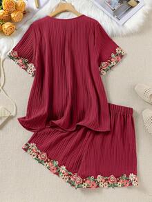 Conjunto de Manga Corta con Bordado Floral y Cintura Elástica en Talla Grande, Estampado Color Block y Shorts Bordados - Rojo oscuro-A - Ver 2