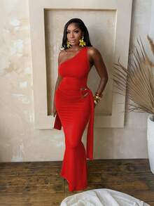 Very Popular Monochrome Party Dress With Asymmetrical Shoulder And Fitted Design. - Red - View 2