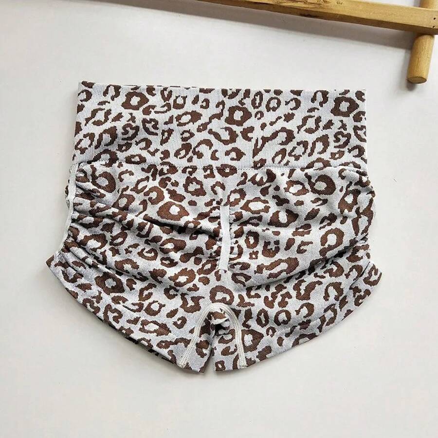 Pantalones cortos de yoga sin costuras con estampado de leopardo para mujer: pantalones deportivos ajustados y de cintura alta para levantamiento de glúteos - Marrón - Ver 1