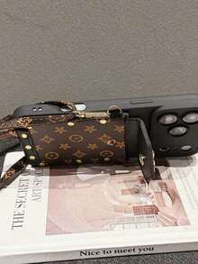 1pc New Bowknot English Card Holder Crossbody Bag Strap, Compatible With IPhone18/18pro/18promax/17 17promax 17 Pro Phone Case, 16 Pro Max, New 15 Pro/14/13/12 Cartoon Phone Case, Compatible With IPhone14 Pro Max/15/12/11/1 Pro Max/16 Pro, Anti-Drop 17 Pro Max Protective Case, Fashion New Card Holder Phone Case - Dark Brown - View 3