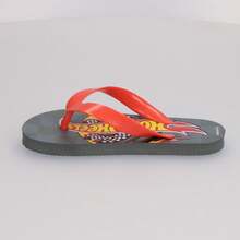 Cerdá Hot Wheels 兒童人字拖，尺寸 28/29，灰色鞋面搭配紅色 EVA 鞋帶 - 免費送貨 ✅ 西班牙大陸地區 24/48 小時送達 - 彩色 - 查看 4