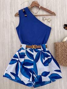 Nuevo Conjunto de Verano para Mujer de 2 Piezas: Top Asimétrico con Hombros Descubiertos y Estampado de Hojas, Shorts Sin Mangas con Cintura Ajustada, Vestido Casual Elegante y Sexy - Multicolor - Ver 1
