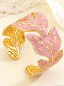 VceTd 2PCS Gentle Elegant Style Stainless Steel Women's Bracelet Decorated With Enamel Craft Plumeria And Maple Leaf Design, Suitable For Women To Wear At Weddings, Banquets, Vacations Or Shopping - Yellow Gold - View 8