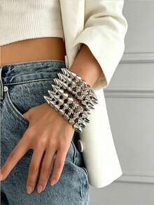 LADYCOCO 3-Layer Punk Rivet & Spike Bracelet Set, Unisex Gold Fashion Open Cuff Bracelet, Suitable For Daily Wear, Party And Music Festival - Multicolor - View 2