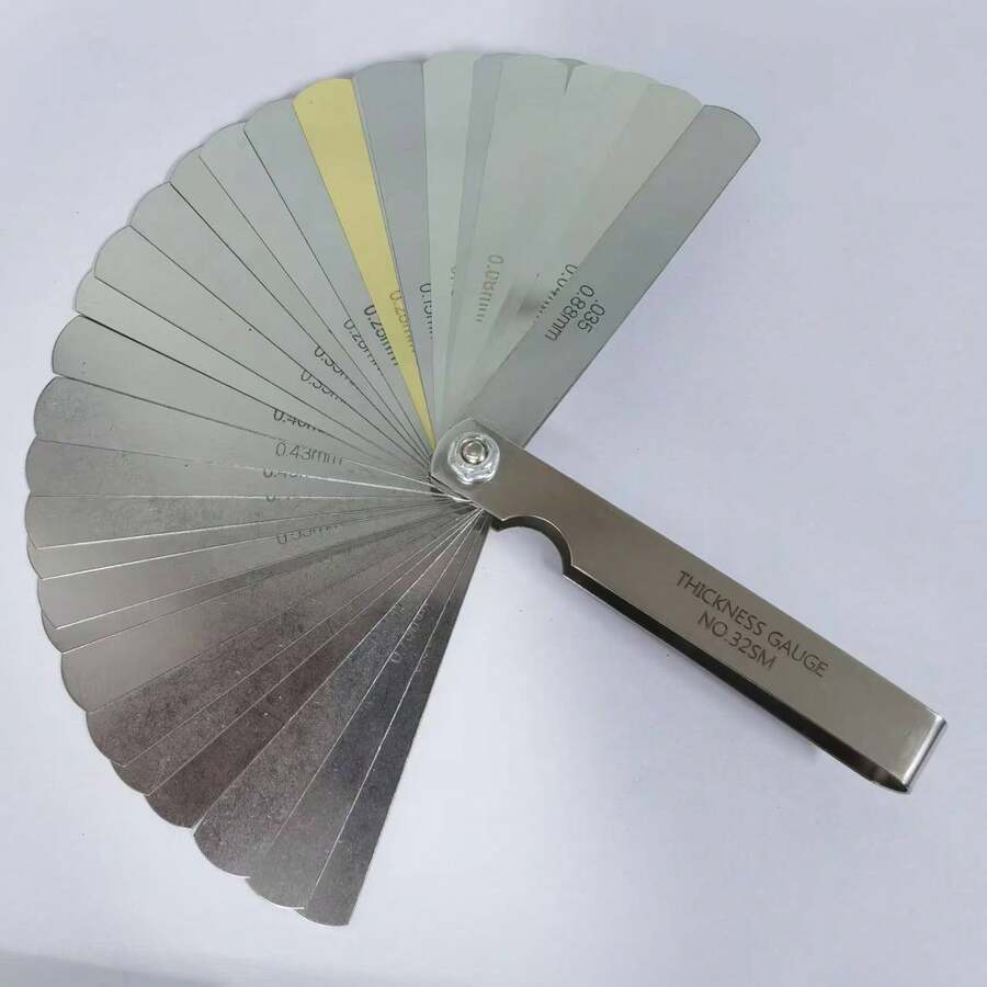 1套不鏽鋼超薄塞尺,多規格組合,清晰刻度,高韌性,抗變形,精密機械調校、射出模具分模面檢查、引擎氣門測量、五金零件間隙校準、機床夾具調整的實用量具 - 銀色 - 查看 1