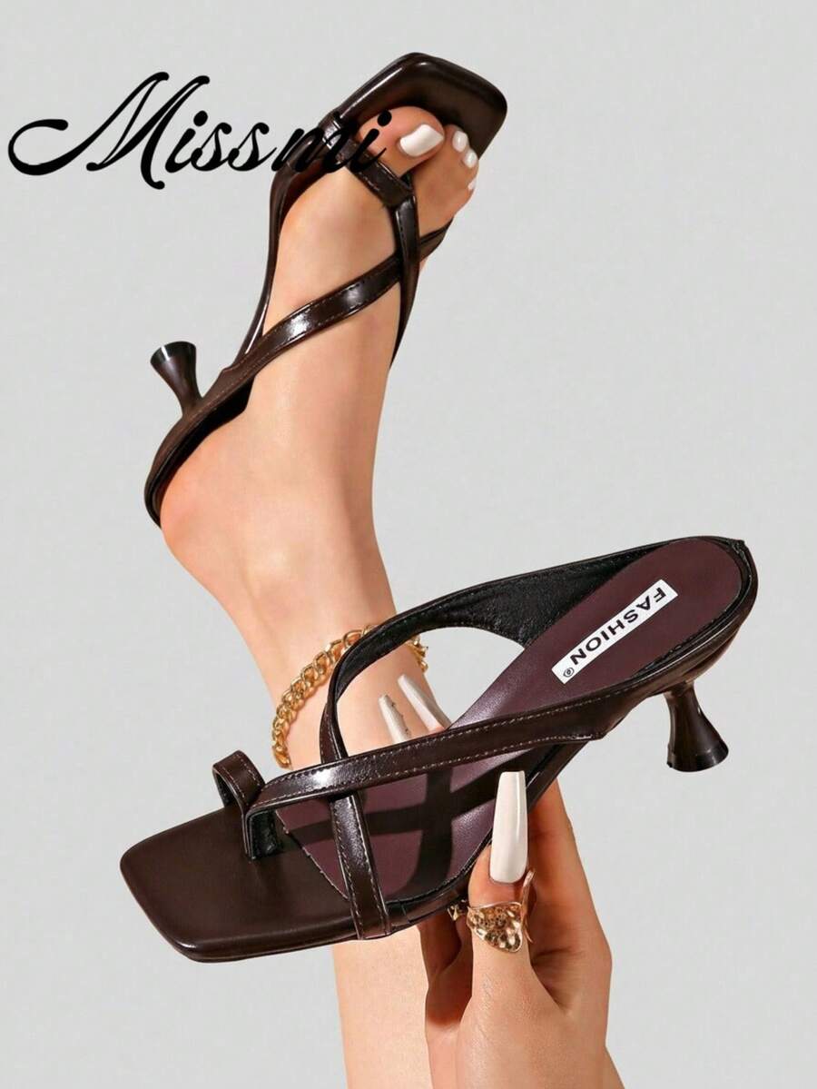 Sandal Jepit Hak Tinggi Minimalis Colorblock Baru 5cm, Sandal Jepit Wanita Ujung Terbuka untuk Musim Panas 2025, Sandal Jepit