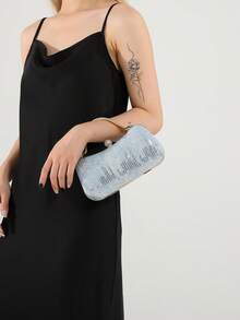 Ins Style Luxury Rhinestone Evening Clutch, Metal Handle Design, Exquisite Rhinestone Details, Compact Shape, Suitable For Dates, Parties And Gatherings - Blue - View 9