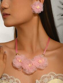 1 Set 3pcs Collar Babero y Pendientes de Flor Rosa Hechos a Mano Frescos Dulces Elegantes, Conjunto de Joyas Bohemio Vintage Moda Clásica Dopamina Collar de Clavícula Floral y Pendientes de Flor para Mujer, Adecuado para Uso Diario, Vacaciones, Fiesta, Temporada de Bodas Novia, Dama de Honor, Regalo, Festival de Música - Rosa - Ver 2