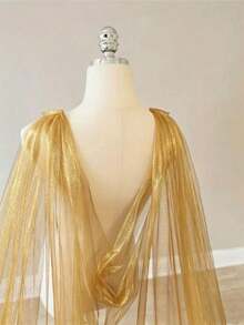 European And American Style Sequin Lace Long High-End Luxury Wedding Dress With Versatile Train And Shawl - Gold - View 4