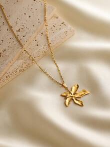 1pc INS Style Minimalist Stainless Steel Gold Plated Hypoallergenic Leaf Pendant Necklace, Clavicle Chain, Essential For Commuting And Dating - Gold - View 3