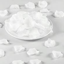 1000片白色玫瑰花瓣 節慶裝飾 空間佈置 派對氛圍 可擺放 可散佈 可創意設計 - 查看 2