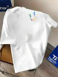 Christmas Graphic T-Shirt With A Cool Bear Design And Gradient Color Scheme. Short-Sleeve T-Shirt. Popular Item - 白色 - 查看 2