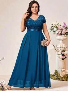 Talla Grande - Vestido de Encaje con Abertura en la Espalda y Ajuste en la Cintura para Mujer de Talla Grande - Verde militar - Ver 4