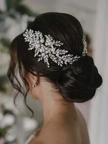 Hair Clips - Red - View 1
