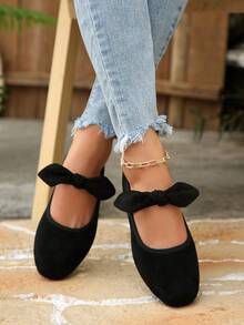 Women's Spring/Autumn Black Slip-On Flat Square Toe Ballet Shoes With Elastic Strap And Bow Decor, Solid Color Casual Shoes Suitable For Daily Wear, Parties And Office - Black - View 2
