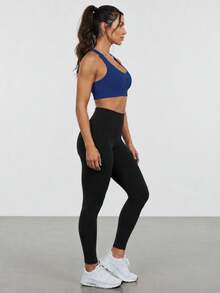 High-Compression Ribbed Top With Front Zipper And Removable Padding. - marineblau - Übersicht 3