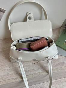 2026 Fashion New Y2K Solid Color Pleated Crescent Bag, Rivet Buckle Decor Motorcycle Shoulder Bag, Suitable For Daily Street Style And Casual Outings - White - View 8
