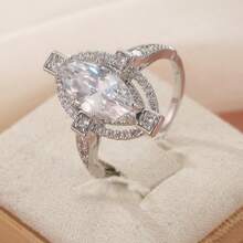 This Ring Exudes A Perfect Blend Of Elegance And Sharpness, Integrating The Symmetrical Beauty Of Architecture With The Fluid Aesthetic Of Jewelry. It Has Become The Ultimate Symbol Of Prestige And Power, Making It Perfect For Yacht Events And Themed Parties. - Silver - View 2