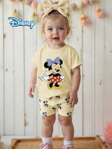 Disney 女嬰T恤套裝，夏季迪士尼溫柔甜美風，彈性修身圓領奶油白底藍色蝴蝶結米妮印花T恤 + 搭配奶油白米妮滿版印花短褲，2件套，休閒日常、旅行、度假、派對，適合3歲以下女童 - 杏色 - 查看 2