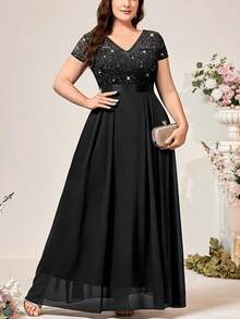 Talla Grande - Vestido de Encaje con Abertura en la Espalda y Ajuste en la Cintura para Mujer de Talla Grande - Negro - Ver 1