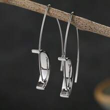 1pc Vintage Style Silver Long Earrings With Geometric Pendant, Unique Design, Suitable For Daily Commute Wear - Silver - View 4