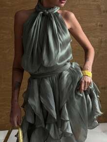 French-Style Halter Dress, New Summer 2026 Collection, Designer Style, Sleeveless, With Ribbons And Ruffles - Green - View 3