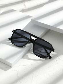 1 Pair Unisex Vintage Square Aviator Glasses With Rivet Decoration, Classic Fashion Style, UV Protection, Essential For Summer Vacation, Retro Style, Suitable For Beach, Travel, Driving, Daily Wear, Fits Large Face Women - Multicolor - View 3