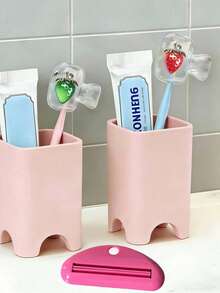 Transparent Red & Green Strawberry Pattern Toothbrush Holder, Cute Design, Portable Home & Travel Storage Box With Transparent Lid, Compact & Portable Design, Easy To Carry, Protects Toothbrush Head, Dual-Hole Drainage And Ventilation Design, Suitable For Home, Dorm And Outdoor Use | Cute Toothbrush Head Storage Rack, Suitable For Home Bathroom Storage - Multicolor - View 7