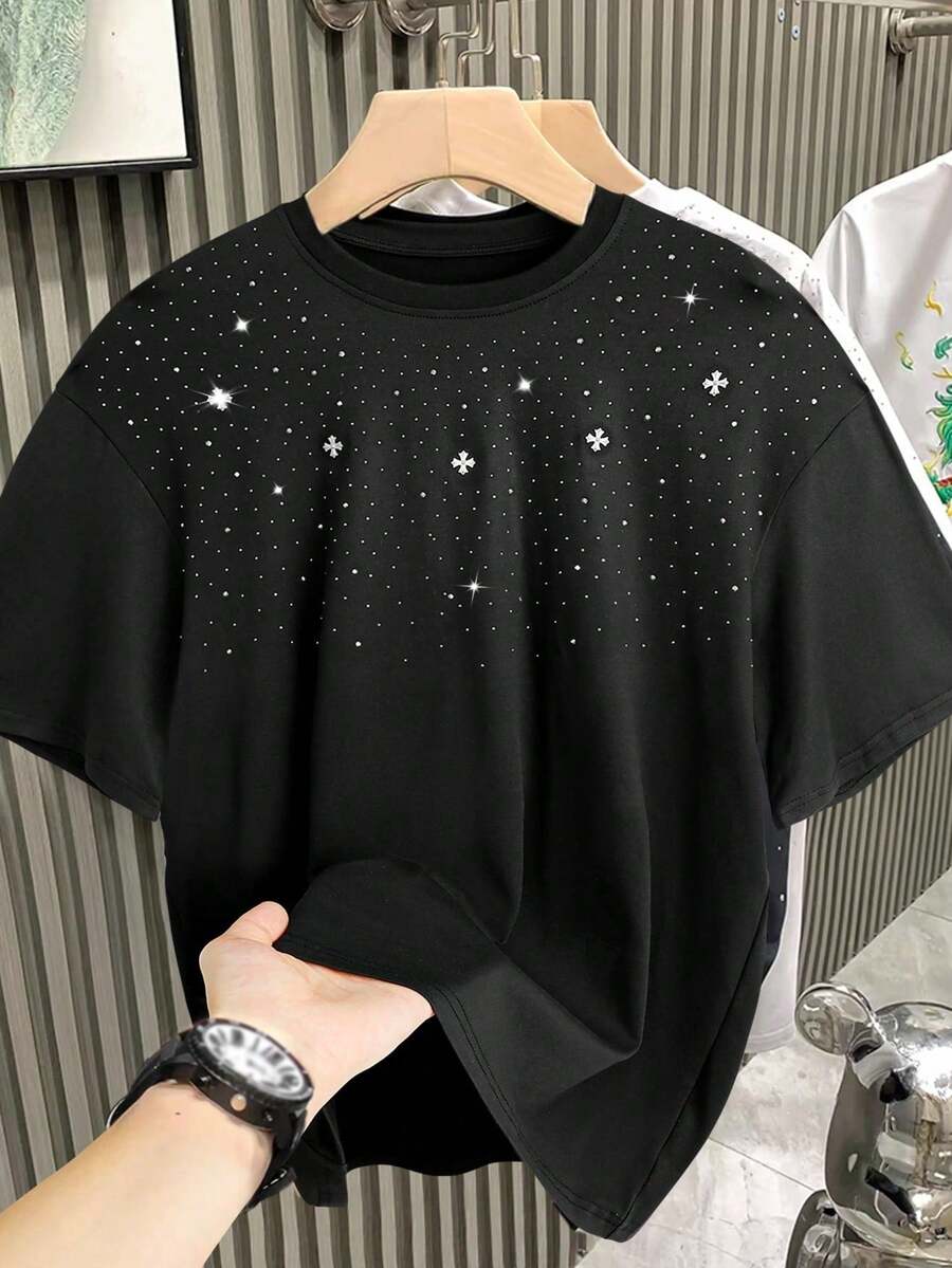 Camiseta casual de manga corta de unicolor con cuello redondo y proceso de perforación en caliente para hombres, nueva colección Primavera/Verano 2025 - Negro - Ver 1