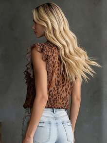 法式V領荷葉邊雪紡上衣，夏季無袖收腰顯瘦襯衫，通勤、約會與度假優雅上衣 - 鏽棕色 - 查看 4