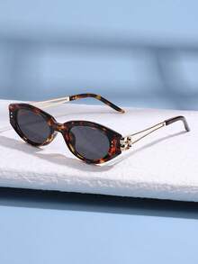 1pc European And American Retro Style Fashionable Glasses, And Versatile, Suitable For Street Photography, Lightweight Frame, Multiple Colors - Multicolor - View 11