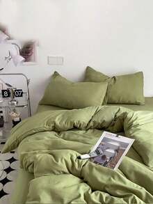 Blue And White Colorblock Washed Polyester Skin-Friendly 3 PiecesDuvet Cover Set - Lime Green - View 4
