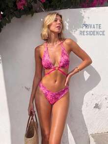 HOTTIE HABIT Damen glänzendes rosa Blumen-Bikini-Set, sexy Badeanzug mit Kreuzdetail, geeignet für Sommerurlaub und Freizeitkleidung - Verschiedenfarbig - Übersicht 2