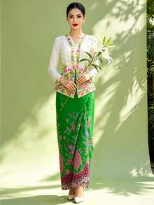 女款 Saruang Kebaya，1件裝 Nyonya Kebaya 花卉印花優雅長裙，春/夏款（不含上衣） - 綠色 - 查看 10